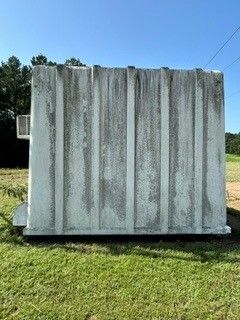 Building with HVAC and Electrical - Image 5